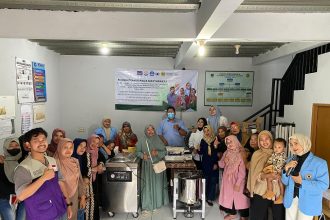 Unisba–Unpas Sinergi Kembangkan UMKM ‘Dapur Sehat’ Lewat Inovasi Pengawetan dan Sertifikasi Halal