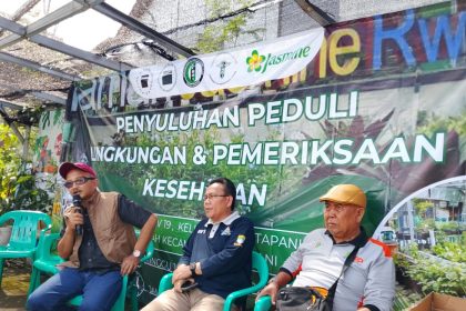 Mengubah Sampah Jadi Berkah: Sinergi KSM Taman Jasmin & Alumni Unisba Hadirkan Pasar Sampah dan Sekolah Lingkungan