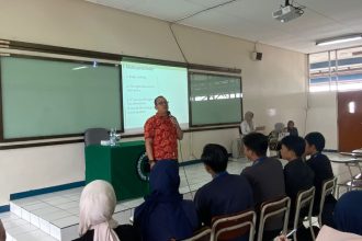 KPM Unisba Gelar Development Class untuk Penguatan Kompetensi Keprotokoleran