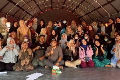 Unisba dan BKSWI Perkuat Akses Pendidikan Lewat Sekolah Darurat Dharma Patra di Aceh Tamiang