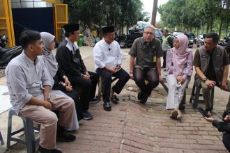 Rektor Unisba dan Sekda Jawa Barat Pantau Uji Coba Reaktor Plasma Pengolah Sampah di Arcamanik