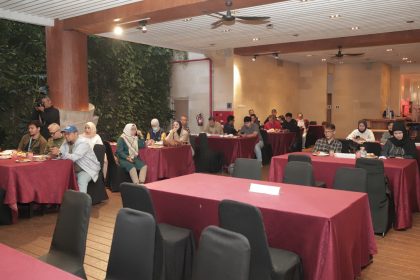 Perkuat Sinergi dengan Media, Unisba Gelar Media Gathering dan Buka Bersama di Bandung