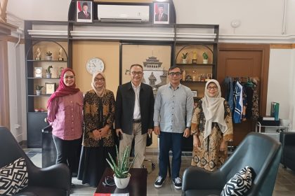 FH Unisba Perkuat Kolaborasi dengan Biro Hukum dan HAM Setda Jabar