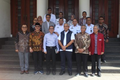 Unisba Ikuti Rapat Strategis Bersama Mendiktisaintek dan Wali Kota Bandung Bahas Inovasi Pengelolaan Sampah