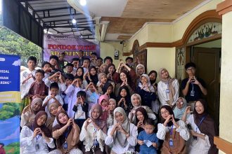 Mahasiswa Unisba Gelar Aksi Sosial “Ramadan Soul-Sharing” di Pondok Yatim Ad-Infinitum Tegalega
