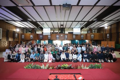 Unisba Kerahkan Sekira 400 Mahasiswa untuk Edukasi Zero Waste di Arcamanik