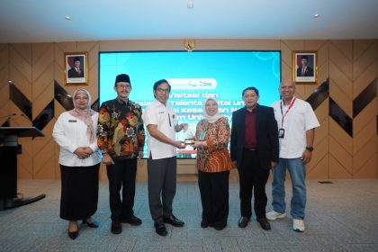 Unisba Perkuat Peran Pembinaan FK, Rektor Hadiri Diskusi Talenta Digital Kesehatan di Telkom University
