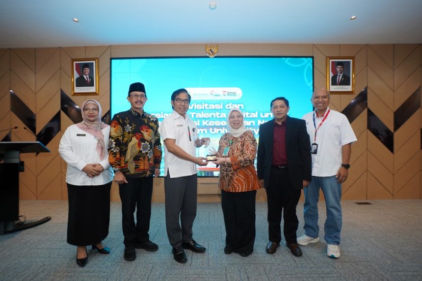 Unisba Perkuat Peran Pembinaan FK, Rektor Hadiri Diskusi Talenta Digital Kesehatan di Telkom University