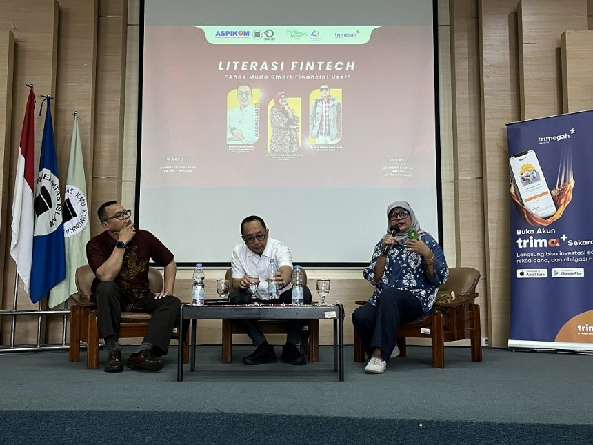 Fikom Unisba Tanamkan Mahasiswa Literasi Fintech agar Lebih Cerdas Mengelola Keuangan Digital