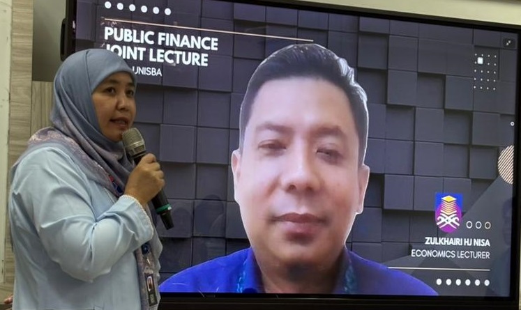 Mahasiswa FEB Unisba dan UiTM Malaysia Diskusikan Praktik Keuangan Negara dalam Joint Lecture Internasional