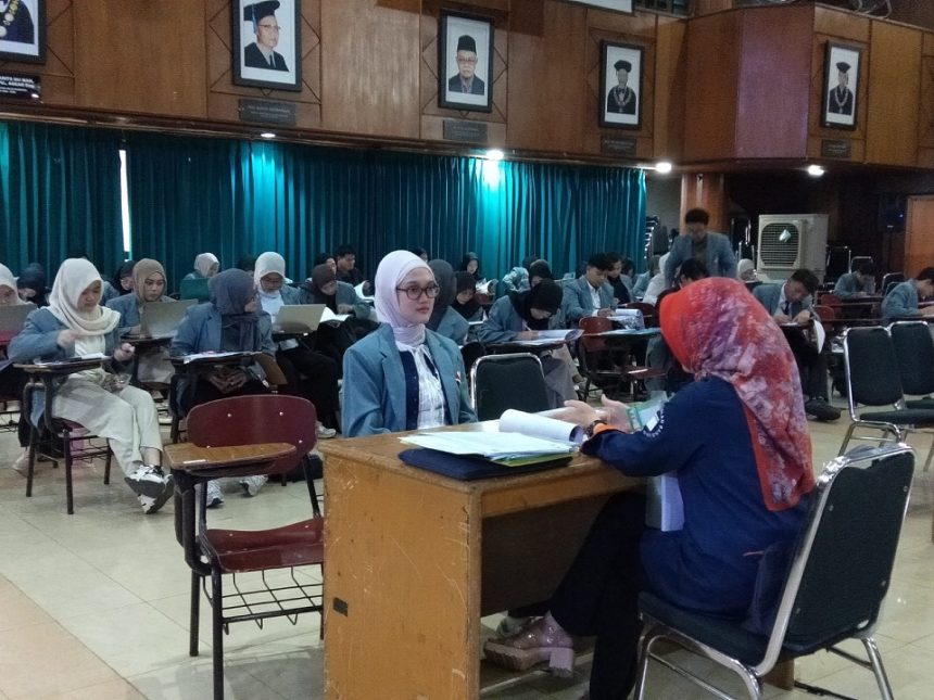 Unisba Fasilitasi Uji Kompetensi 86 Mahasiswa UPI dalam Tiga Skema Profesi