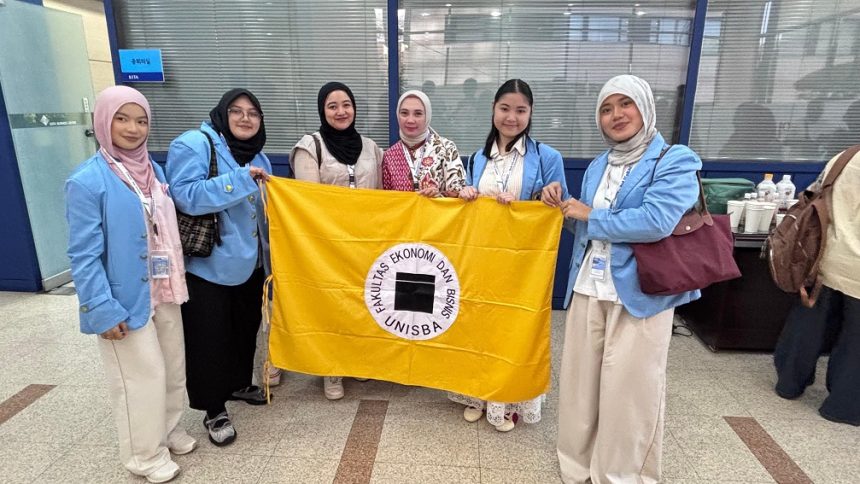 Perluas Wawasan Global, Mahasiswa Manajemen Unisba Belajar Perdagangan dan Logistik di Korea