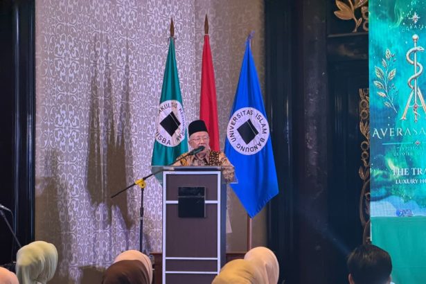 FK Unisba Kukuhkan 15 Dokter Baru, Siap Mengabdi dengan Kompetensi dan Nilai Islami