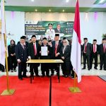 Pengurus Komnasdik Periode 2026–2031 Resmi Dilantik di Uninus Bandung