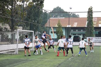 Semarak peringatan Milad ke-68 Universitas Islam Bandung (Unisba) terus berlanjut melalui berbagai kegiatan olahraga. Setelah cabang bulu tangkis menjadi pembuka rangkaian kompetisi, kini Turnamen Mini Soccer resmi dimulai di Tarantula Soccer Field, Jalan Salak No. 2 Bandung, Kamis (6/8/2026).