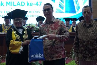 FEB Unisba Perkuat Sinergi dengan Kementerian Pariwisata RI Lewat Penandatanganan MoA
